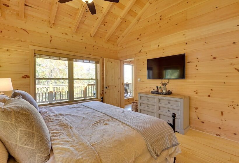 12 Mi To Sugar Mountain: Luxe Banner Elk Escape