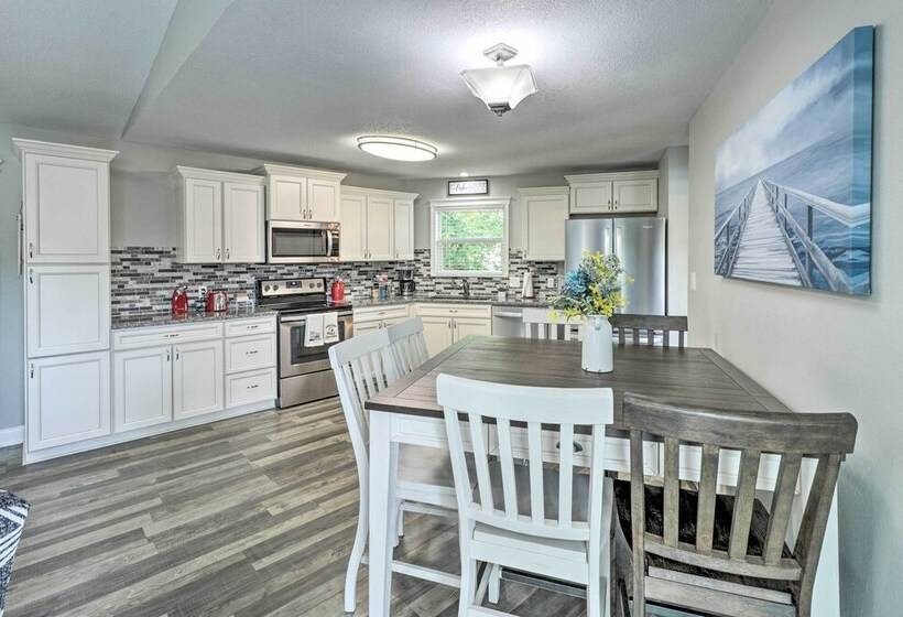 Ivy Cove Waterfront Hot Springs Home W/ Dock!