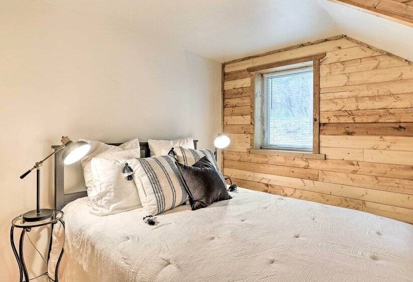 Luxe Pagosa Springs Cabin W/ Sauna & Hot Tub!