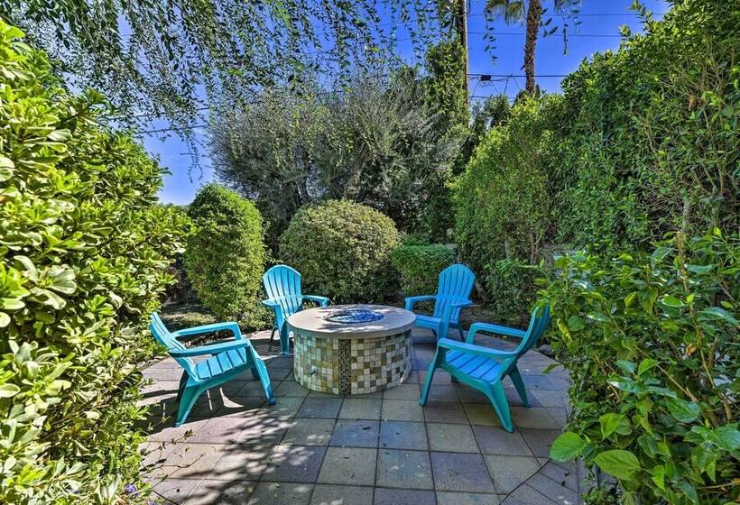 Luxe Palm Springs Home W/ Backyard Oasis!