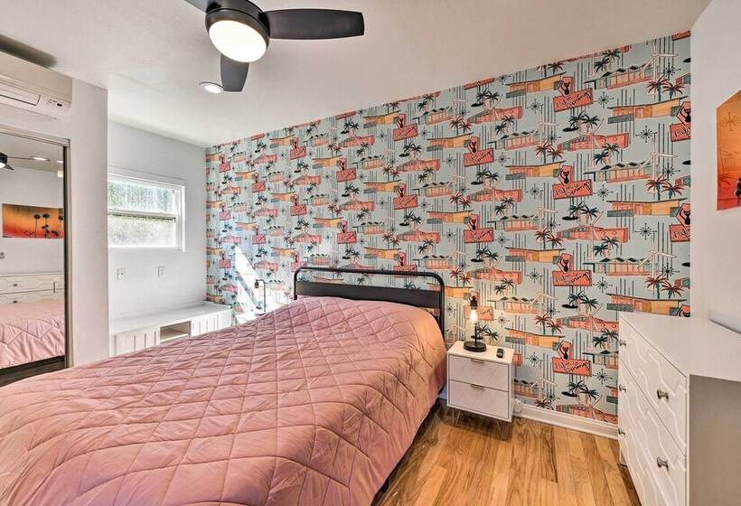 Luxe Palm Springs Home W/ Backyard Oasis!