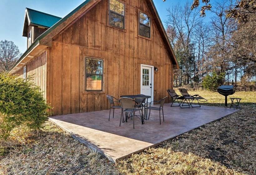 Luxury Cabin W/ Pond, Working Ranch Near Nevada
