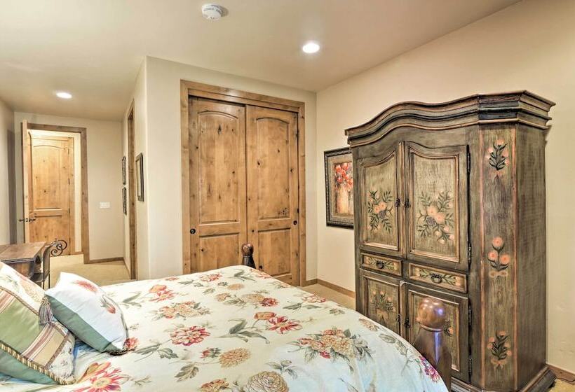 Luxury Lodge On Blue River & Breck Shuttle Route!