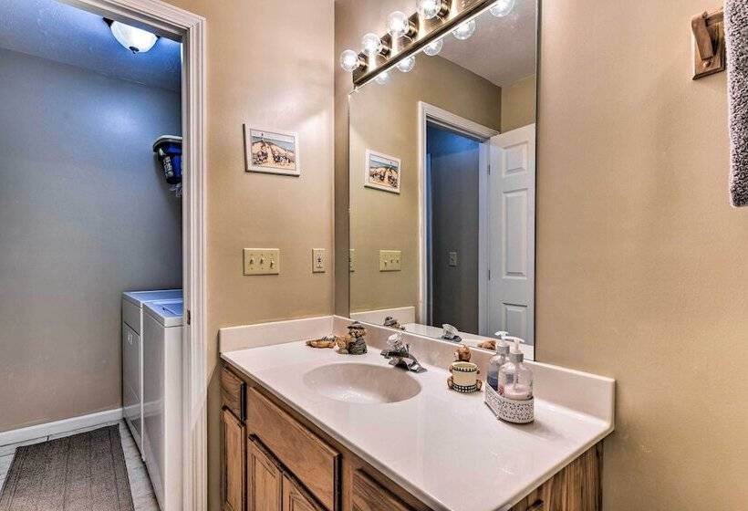 Maggie Valley Home W/ Mountain Views + Decks!