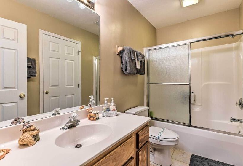 Maggie Valley Home W/ Mountain Views + Decks!