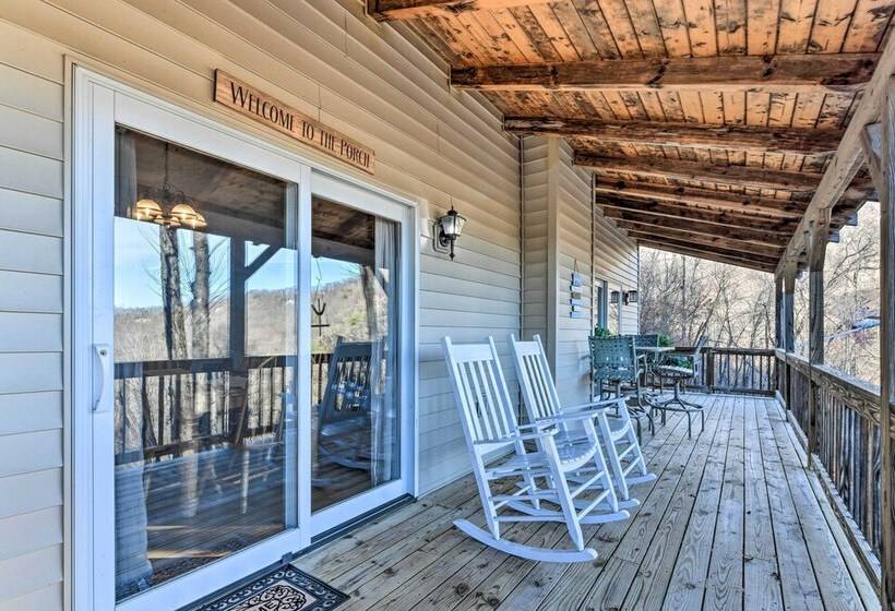 Maggie Valley Home W/ Mountain Views + Decks!