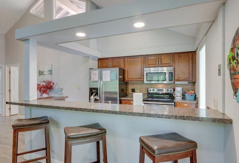 Fire Pit & Pool Access: Margaritaville Home!