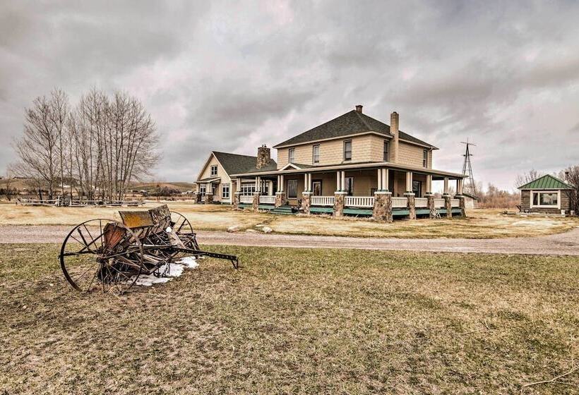 Mcniven S Rest  Guest House W/ Mtn Views!