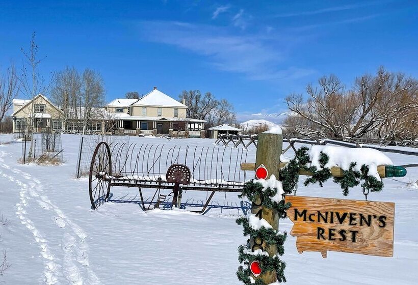 Mcniven S Rest  Guest House W/ Mtn Views!