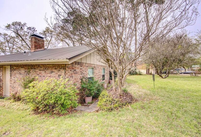 Mineola Lake House W/ Dock & Fire Pit!