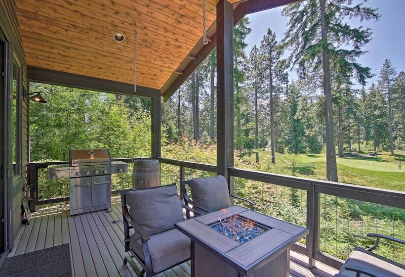 Modern Alpine Home On Prospector Golf Course!