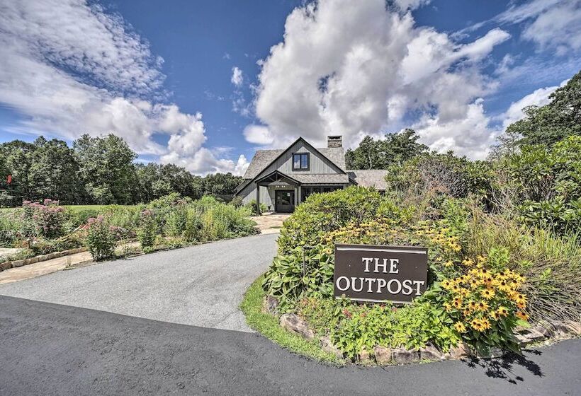 Modern Cabin W/ Deck, Grill & Chinquapin Amenities