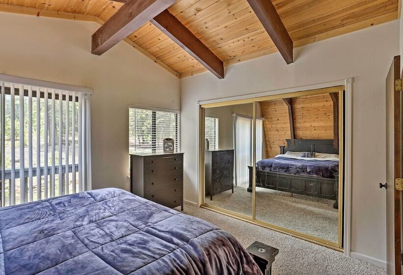 Chester Cabin W/ Deck   Walk To Lake + Golfing!