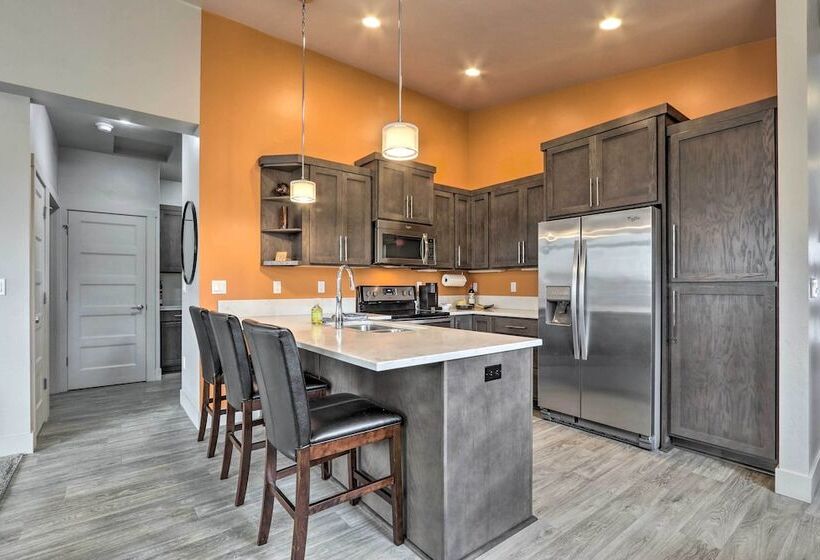 Modern Coeur D Alene Home Near Trails & River!