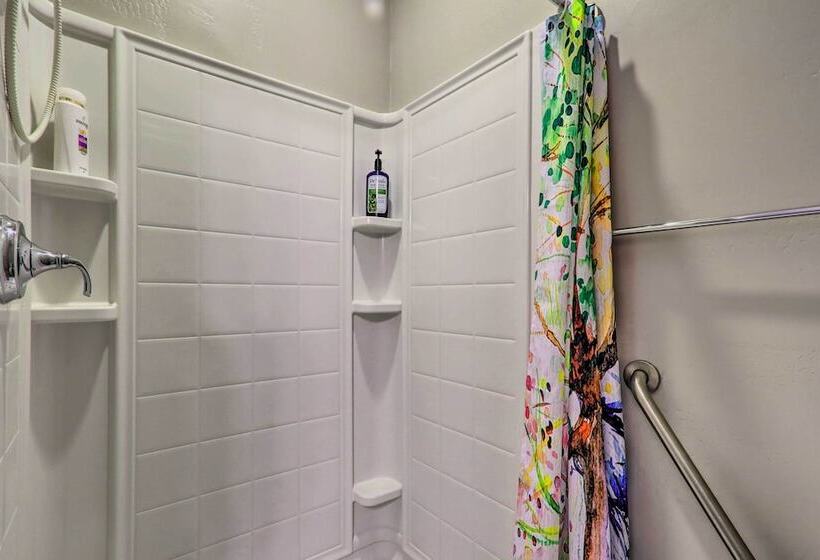 Modern Coeur D Alene Home Near Trails & River!