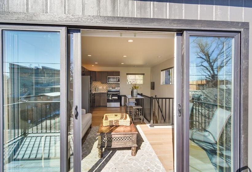 Modern Erie Home   Walk To Downtown!