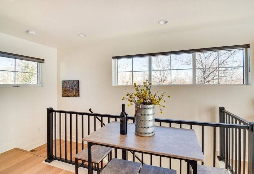 Modern Erie Home   Walk To Downtown!