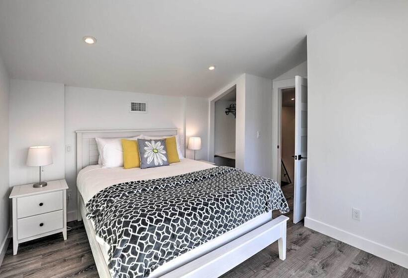 Modern Mountaintop Durango Ridge Retreat   Hot Tub