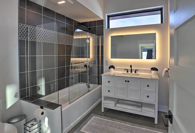 Modern Mountaintop Durango Ridge Retreat   Hot Tub