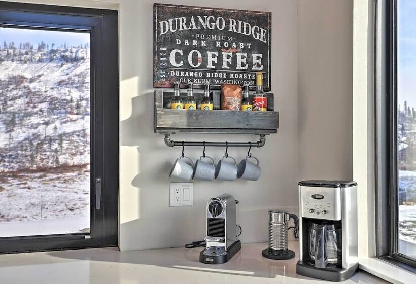 Modern Mountaintop Durango Ridge Retreat   Hot Tub