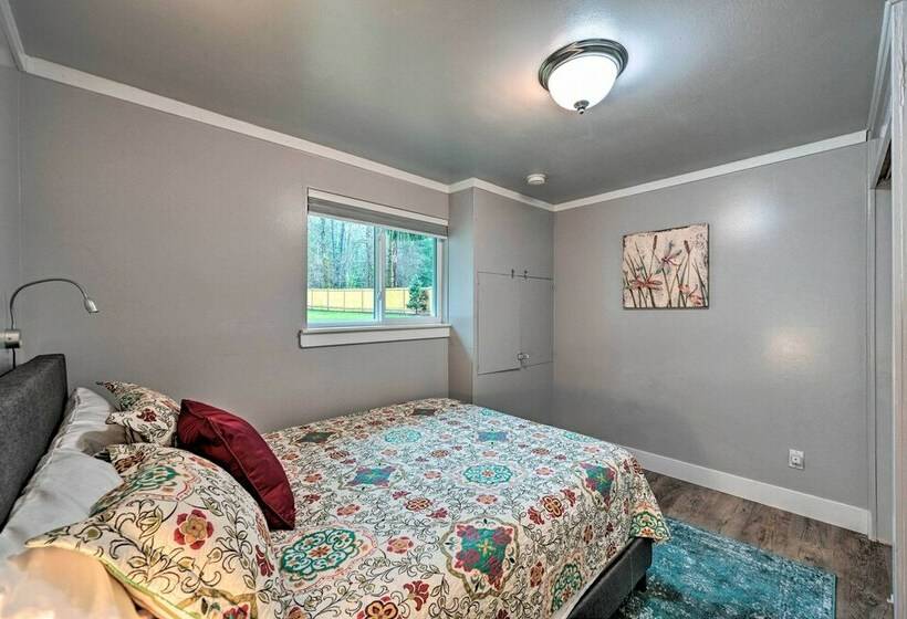 Modern Redmond Home With 2 Fireplaces & Yard!