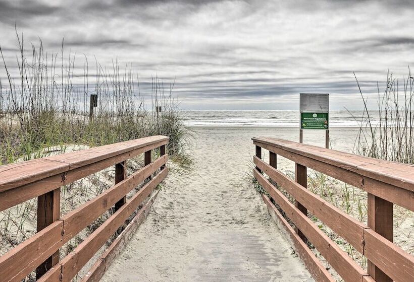 Charming Lakefront Retreat In Palmetto Dunes!