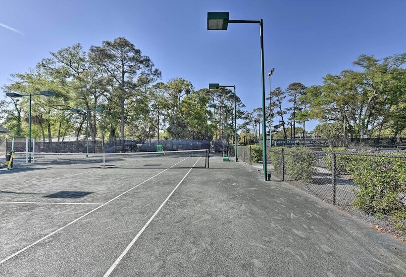 Charming Lakefront Retreat In Palmetto Dunes!