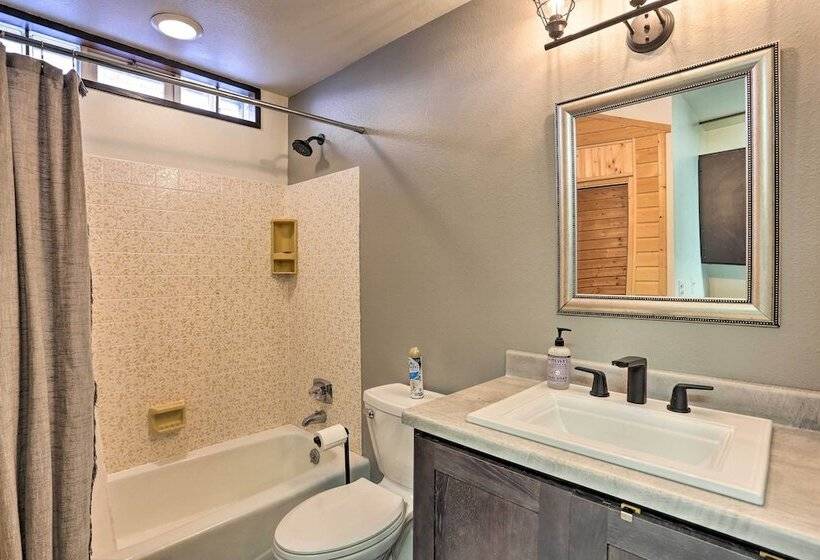 Modern Lead Cabin W/ Private Hot Tub & Fireplace!