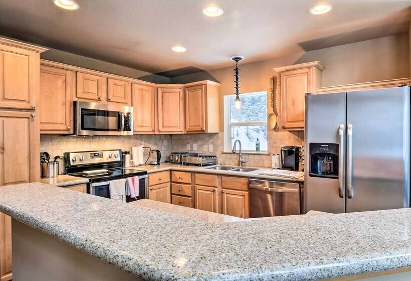 Mountain Cabin: 15 Mi To Breckenridge Ski Resort!