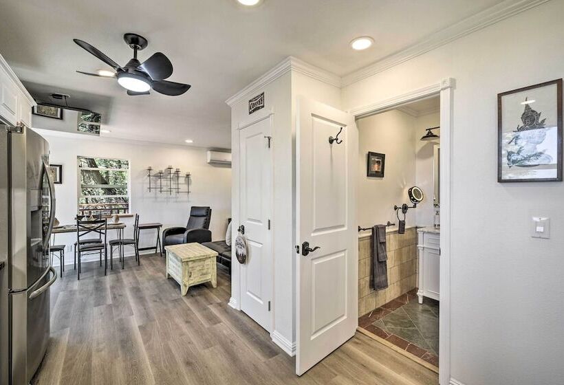 Mountain Homestead: Swim, Hike, & Camp On Site!