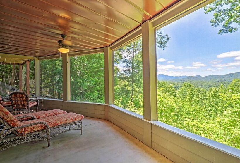 Mountain View Home: Hike, Raft, Golf + More!