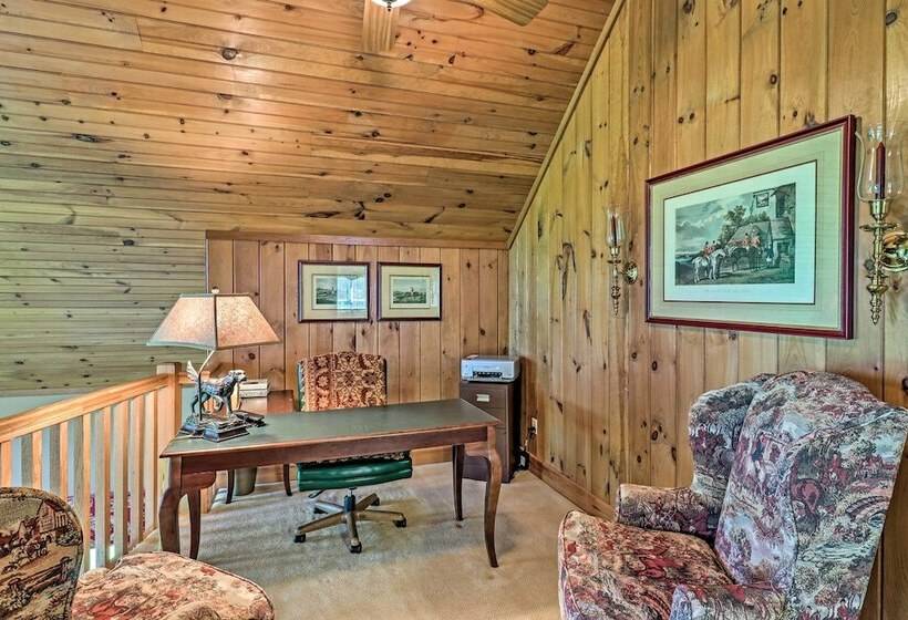 Mountain View Home: Hike, Raft, Golf + More!