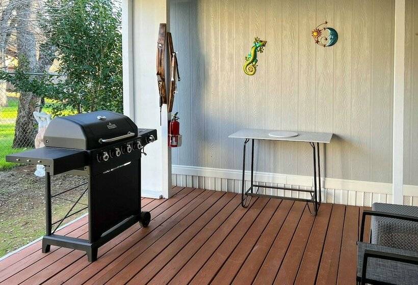 Mtn Gate Guest House ~ 6 Mi To Shasta Lake!