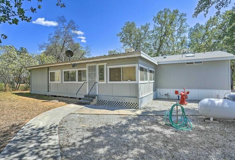 Mtn Gate Guest House ~ 6 Mi To Shasta Lake!