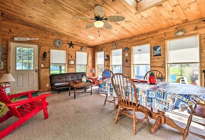 Nautical Lubec Cottage W/ Fire Pit & Grill!