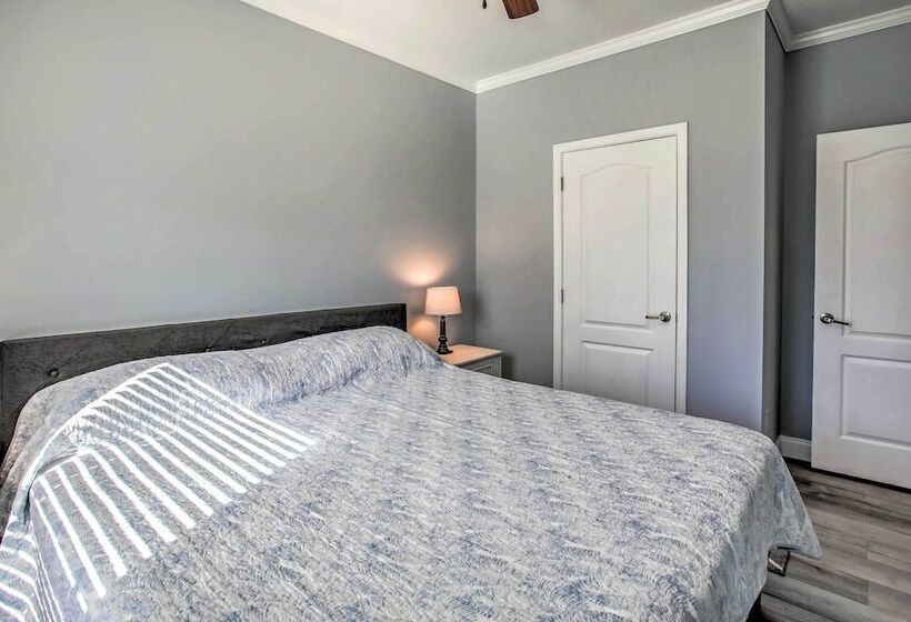 Ocean Isle Beach Escape   Centrally Located!