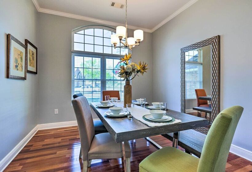 Ocean Springs Home W/ Fire Pit & Game Room!