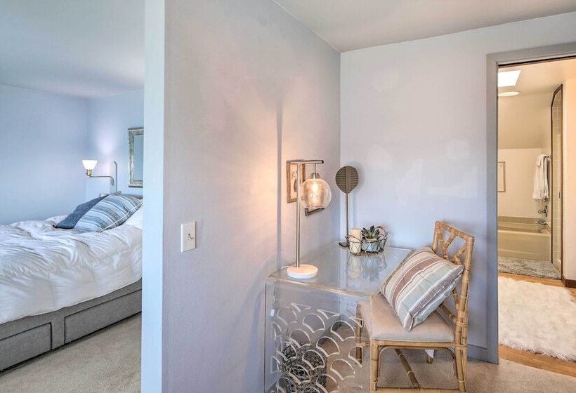 Oceanfront Ferndale Oasis W/ Fire Pit, Grill!