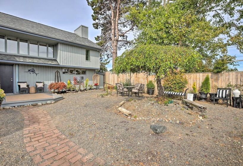 Oceanfront Ferndale Oasis W/ Fire Pit, Grill!