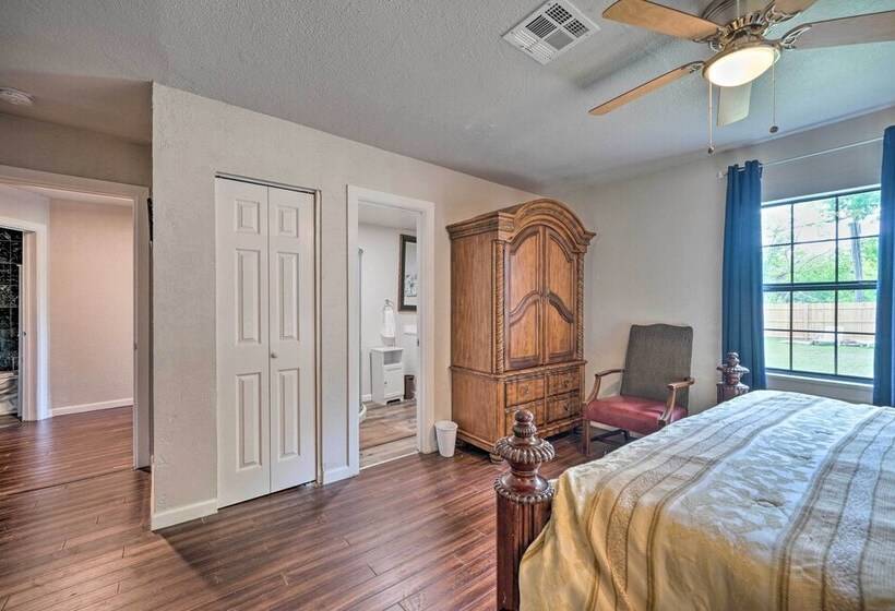 Okc Home W/ Fenced In Backyard & Pool Table