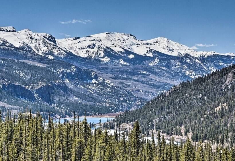 Peaceful Lake San Cristobal Cabin: Canoes Provided