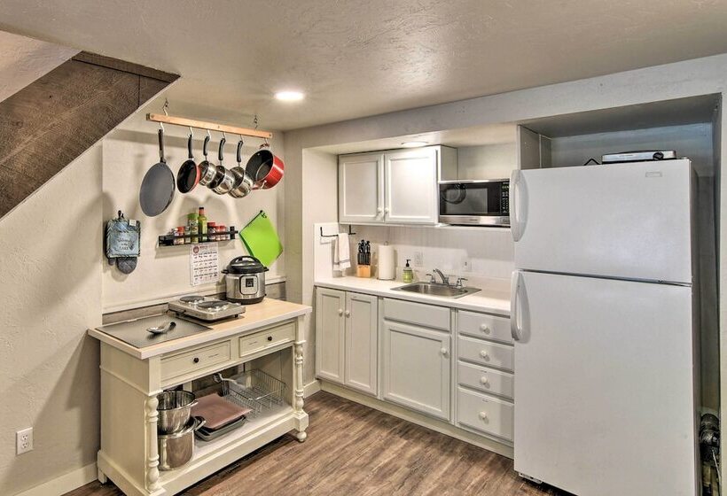 Peaceful Lake San Cristobal Cabin: Canoes Provided