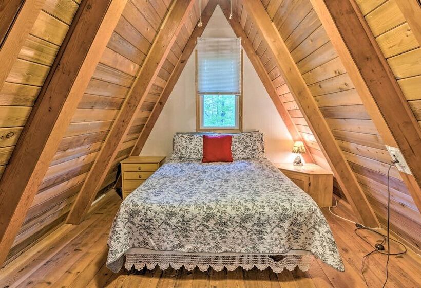 Lake Cabin In Honor W/ Hot Tub, Dock & Sauna!