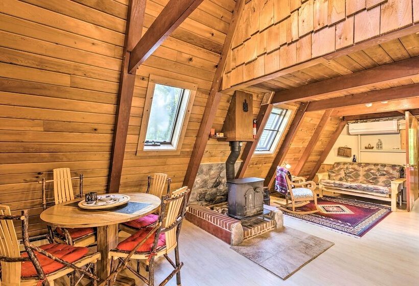 Lake Cabin In Honor W/ Hot Tub, Dock & Sauna!