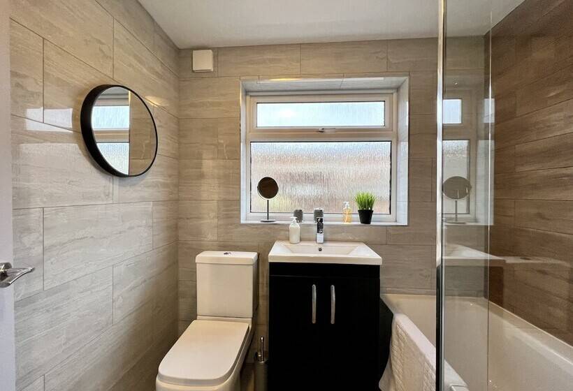 膳宿费 Daubney House