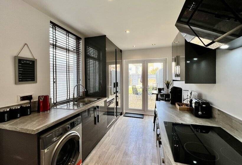 膳宿费 Johnson House