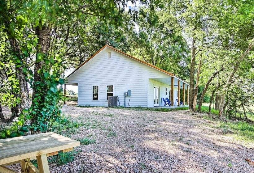 Pet Friendly Cabin On Wolf Creek At Grand Lake!