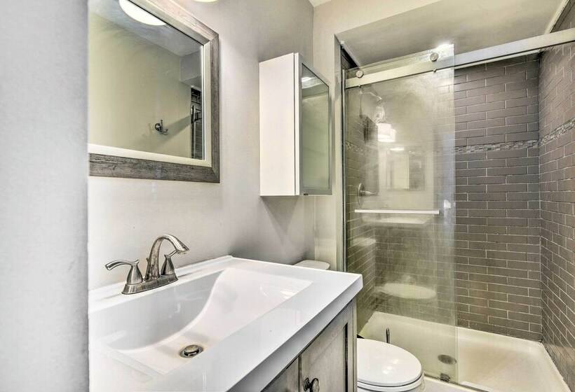 Pet Friendly Michigan Home: 5 Mi To State Park!