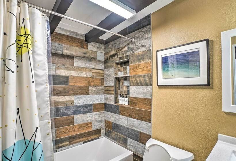 Pet Friendly Home W/ Patios & Private Hot Tub!