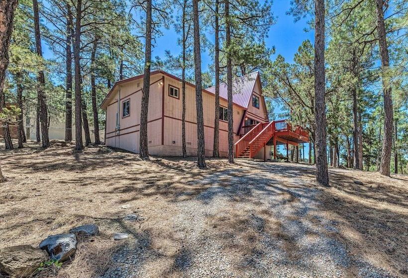 Pet Friendly Ruidoso Cabin W/ Deck & Grill!